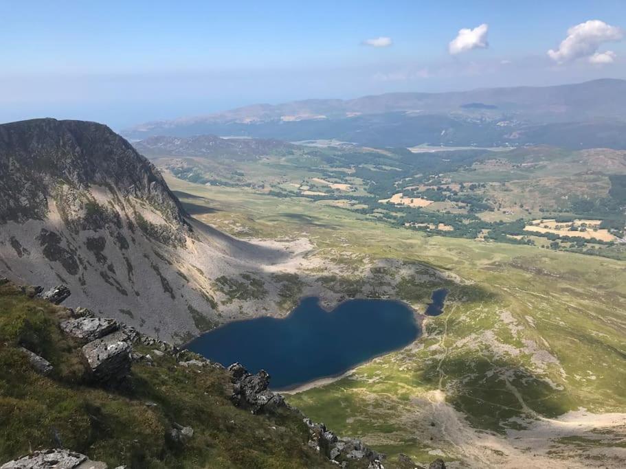 Y Cwtch - Panoramic Mountain Views Within Snowdonia'S National Park - 4X4 Recommended Villa Dolgellau Exteriör bild